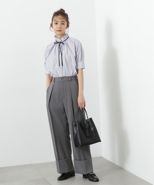 N.（N. Natural Beauty Basic）（エヌエヌナチュラルビューティーベーシック）の「◆フリルネックバイカラーリボンブラウス（シャツ/ブラウス・レディース・ブルー系その他/オフホワイト/グレー系その他・MEDIUM）」の6枚目の写真