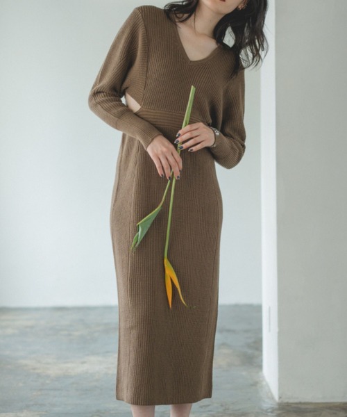 RIRIYANO（リリヤーノ）の「─jme.─ カッティングニットワンピース