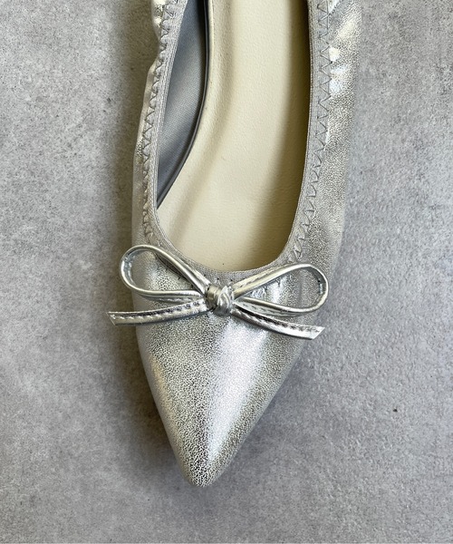 Thevon（ゼボン）の「ギャザーバレエパンプス（パンプス・レディース・シルバー/ブラック/ゴールド・L/M/S）」の8枚目の写真