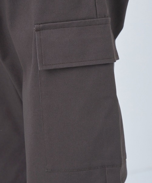 green label relaxing(グリーンレーベルリラクシング)の「【ZOZO限定】スリム カーゴパンツ(カーゴパンツ・メンズ・ブラック/オリーブ/ダークグレー・S-Short/S-Regular/M-Short/M-Regular/L-Short/L-Regular/XL-Short/XL-Regular)」の6枚目の写真