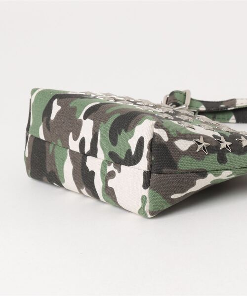 RiNc (リンク)の「【 GLAM JAM / グラムジャム 】 ONIスタッズ ショルダーポーチ / Sサイズ(ショルダーバッグ・レディース・ブルー/ブラック系その他/ブラック系その他3/ブルー系その他2/ブルー系その他3/ブルー系その他4/ブラック系その他2/カーキ/ホワイト/ピンク/ブラック系その他4/オレンジ/モカ/ブルー系その他/その他1/その他2/イエロー/その他4/ブラック・S)」の21枚目の写真