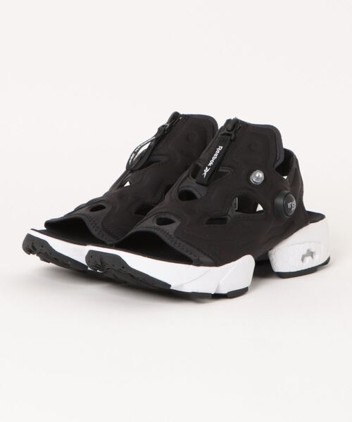 Reebok(リーボック)の「【Reebok 】INSTAPUMP FURY SANDAL ZIP (リーボック インスタポンプ フューリー サンダル ジップ) 100074873/100202019/100202020【厚底】(サンダル・レディース・ホワイト×ホワイト/ベージュ/ブラック×ホワイト・23.0cm/24.0cm/25.0cm)」の2枚目の写真