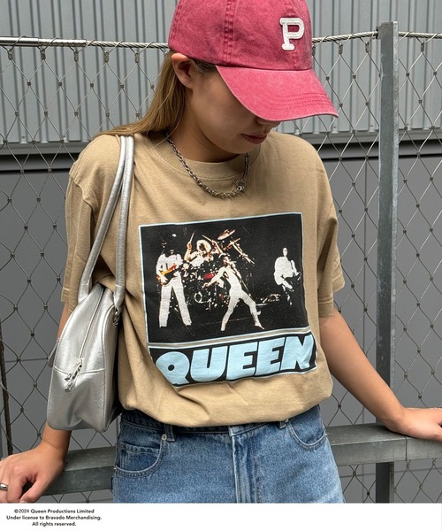 CIAOPANIC（チャオパニック）の「【ユニセックス】【QUEEN/クイーン】ヴィンテージ加工ロックTシャツ（Tシャツ/カットソー・レディース・ホワイト系その他3/ホワイト系その他/ベージュ/ホワイト系その他2/クリア/オフホワイト/ホワイト/アイボリー/ホワイト系その他4/ピンク系その他/ピンク・FREE）」の13枚目の写真