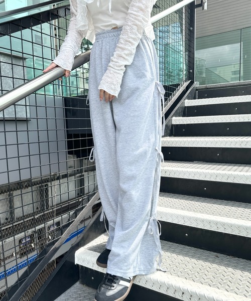 CLEA(クレア)の「サイドリボンワイドスウェットパンツ(スウェットパンツ・レディース・グレー/ブラック/ピンク・FREE)」の20枚目の写真