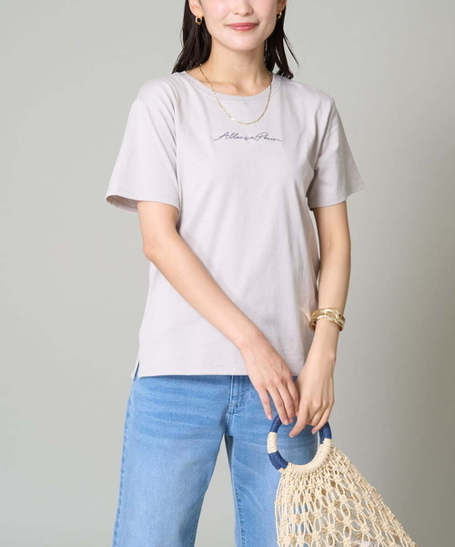a.v.v(アーヴェヴェ)の「刺繍ロゴTシャツ(Tシャツ/カットソー・レディース・ブラック/ホワイト/ライトグレー/チャコールグレー/グレイッシュベージュ・34/38/40/42/36)」の5枚目の写真