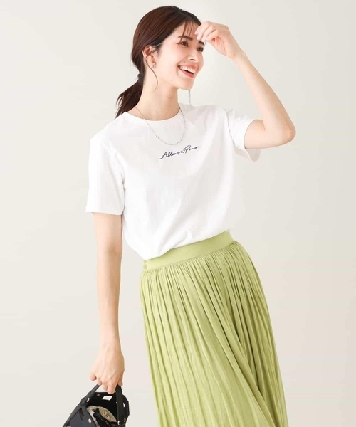 a.v.v(アーヴェヴェ)の「刺繍ロゴTシャツ(Tシャツ/カットソー・レディース・ブラック/ホワイト/ライトグレー/チャコールグレー/グレイッシュベージュ・34/38/40/42/36)」の7枚目の写真