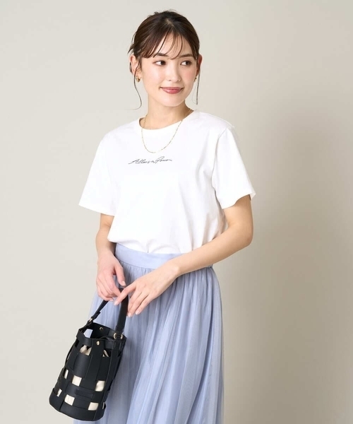 a.v.v(アーヴェヴェ)の「刺繍ロゴTシャツ(Tシャツ/カットソー・レディース・ブラック/ホワイト/ライトグレー/チャコールグレー/グレイッシュベージュ・34/38/40/42/36)」の12枚目の写真