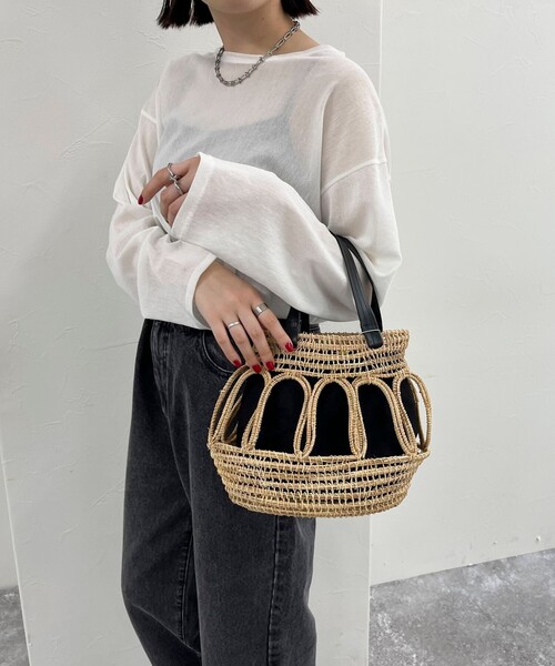 fredy emue(フレディエミュ)の「【TARANGO/タランゴ】レザーハンドルパームカゴバッグ(かごバッグ・レディース・オフホワイト/ブラック・FREE)」の9枚目の写真