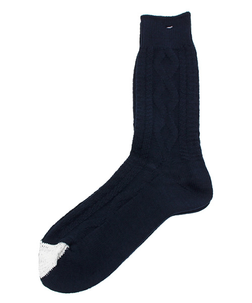 SHIPS（シップス）の「ANONYMOUS ISM(アノニマスイズム): ケーブル編み クルーソックス（ソックス/靴下・メンズ・ホワイト/グレー/ダークグレー/ネイビー・ONE SIZE）」の4枚目の写真