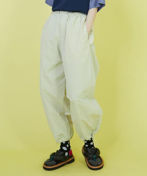 FRAPBOIS（フラボア）の「パラシュー パンツ（その他パンツ・レディース・パープル/ミント/キナリ・2/1）」の2枚目の写真