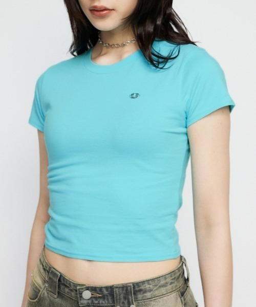 LAGUA GEM(ラグアジェム)の「METAL MOTIF Tシャツ(Tシャツ/カットソー・レディース・ライトブルー/ライトグレー/ホワイト/ブラック・FREE)」の4枚目の写真