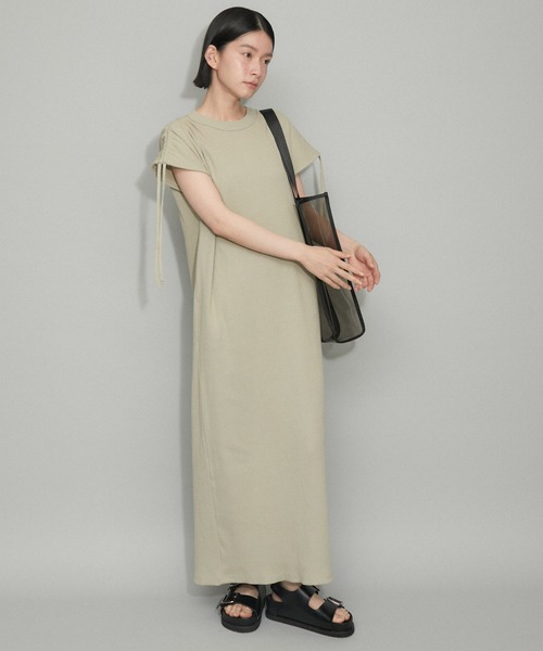 adam et rope ドロストショルダーカットワンピース ADAM ET ROPÉ FEMME(アダム エ ロペ ファム) / 【WEB限定