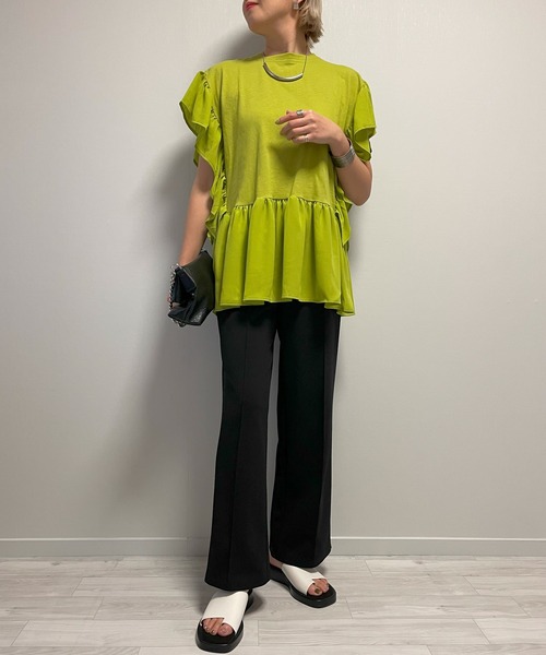 Fizz(フィズ)の「【Fizz/フィズ】 ギャザーフリルプルオーバー(Tシャツ/カットソー・レディース・ブラック/ホワイト/グリーン・M)」の11枚目の写真