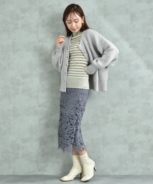 INTERPLANET（インタープラネット）の「ラメ混ショート丈ラグランカーディガン（カーディガン/ボレロ・レディース・ベージュ/チャコールグレー・FREE）」の22枚目の写真