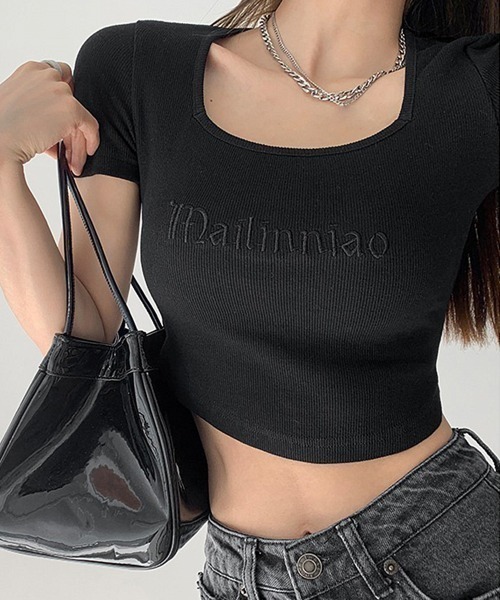 NANEA(ナネア)の「スクエアネック ロゴ刺繍ショート丈Tシャツ(Tシャツ/カットソー・レディース・ホワイト/グレー/ブルー/ブラック・SMALL/MEDIUM/LARGE/X-LARGE)」の3枚目の写真
