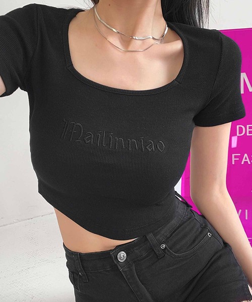 NANEA(ナネア)の「スクエアネック ロゴ刺繍ショート丈Tシャツ(Tシャツ/カットソー・レディース・ホワイト/グレー/ブルー/ブラック・SMALL/MEDIUM/LARGE/X-LARGE)」の7枚目の写真