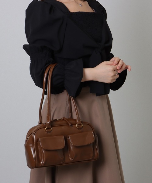 Lace Ladies（レースレディース）の「ポケット付き レザー調 コンパクト ボストン トートバッグ（ボストンバッグ・レディース・ブラック/アイボリー/ブラウン・FREE）」の18枚目の写真