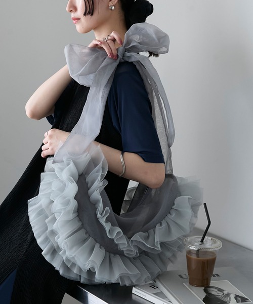 forksy.（フォルクシー）の「【forksy.】2wayチュールフリルリボンラウンドバッグ（ハンドバッグ・レディース・ミント/コーラルピンク/ブラック・FREE）」の3枚目の写真