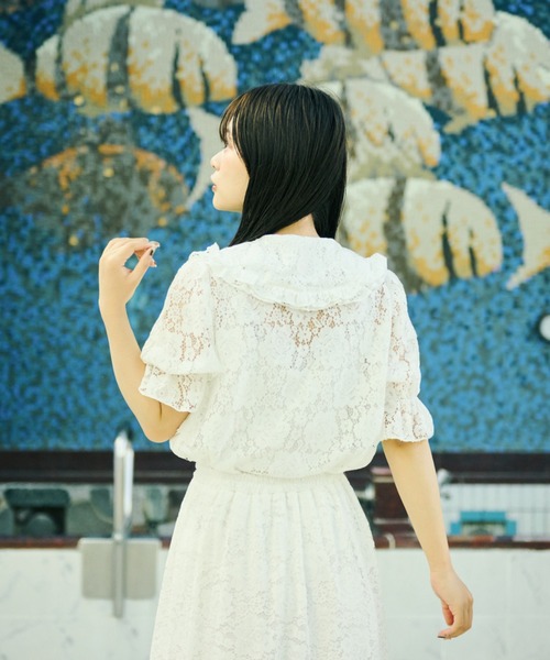 kutir（クティール）の「【クティールとレトロ】セットアップ着用可　レースフリルブラウス（シャツ/ブラウス・レディース・オフホワイト/ブルー/グレー・FREE）」の5枚目の写真