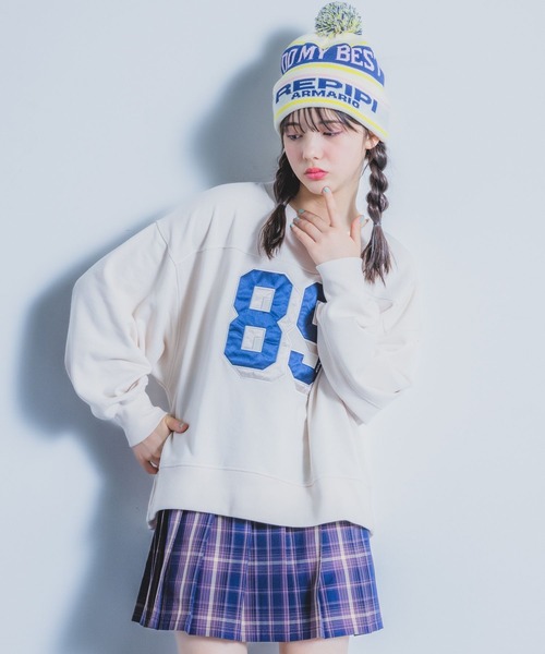 repipi armario（レピピ アルマリオ）の「スポポンポンワッチ（ニットキャップ/ビーニー・キッズ・ホワイト/ブラック/ブルー・FREE）」の11枚目の写真