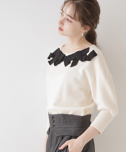 couture brooch（クチュールブローチ）の「◆【ほろ甘フェミニンニット】リボンネックニット（ニット/セーター・レディース・ブラック系3/アイボリー系3/ブラウン系その他5・38/42）」の15枚目の写真