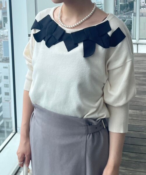 couture brooch（クチュールブローチ）の「◆【ほろ甘フェミニンニット】リボンネックニット（ニット/セーター・レディース・ブラック系3/アイボリー系3/ブラウン系その他5・38/42）」の22枚目の写真