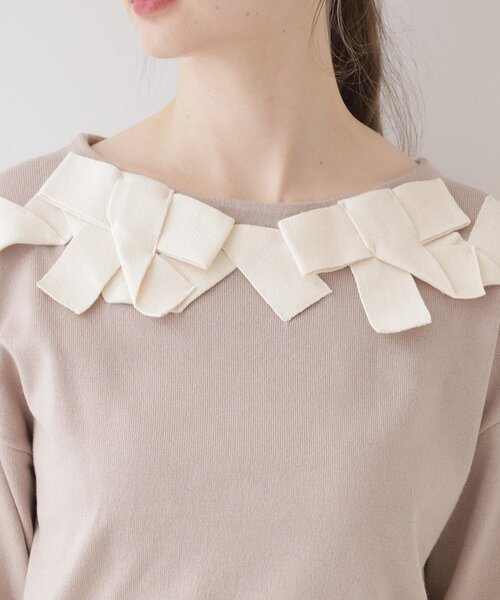 couture brooch（クチュールブローチ）の「◆【ほろ甘フェミニンニット】リボンネックニット（ニット/セーター・レディース・ブラック系3/アイボリー系3/ブラウン系その他5・38/42）」の9枚目の写真