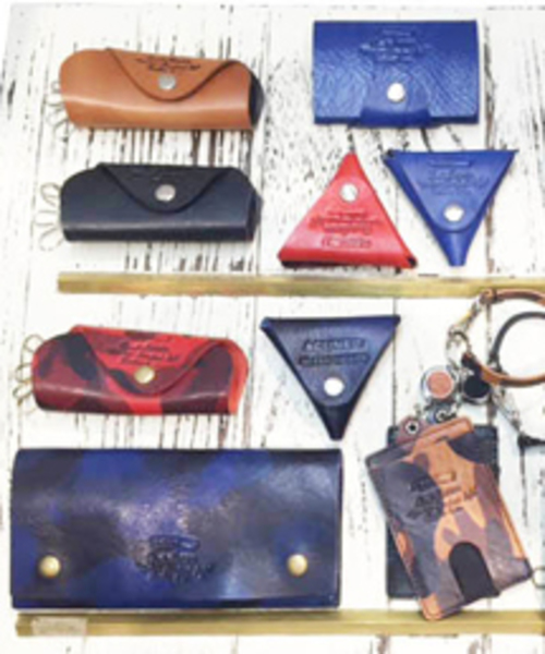 ACUNEO 迷彩柄 小銭 カード 札入れ財布 マルチ迷彩 アクネオ 財布 牛革 ACUNEO 迷彩柄 小銭 カード 札入れ財布 マルチ迷彩 アクネオ