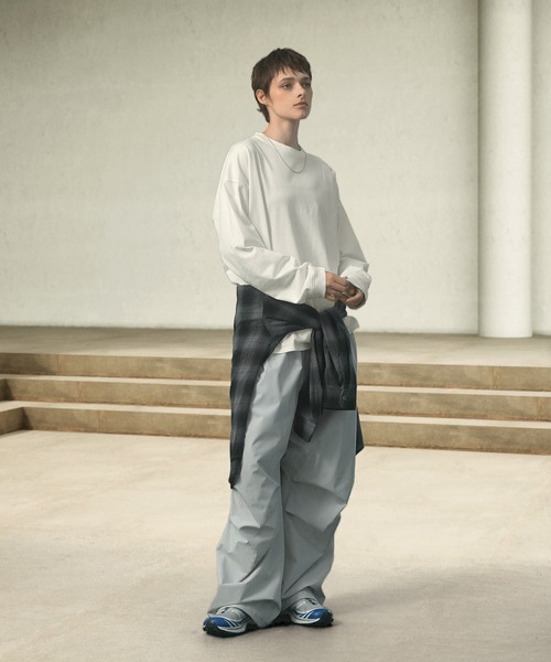 EMMA CLOTHES（エマクローズ）の「ヘビーウェイトルーズベーシックマルチスタイルTシャツ（Tシャツ/カットソー・メンズ・ダークグリーン/ネイビー/ブラック/ホワイト/ダークブラウン/ライトグレー/チャコール・L/M/S）」の20枚目の写真