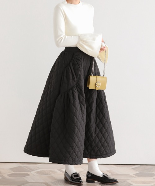 希少　モラビトスペル　6.6万円　ロゴ キルティング フレア スカート　美品　L ZOZO限定商品】キルティングフレアスカート（スカート）｜Fit more