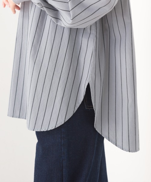 OMNES（オムネス）の「製品洗いコットンブロード裾ラウンドレイヤードブラウス（シャツ/ブラウス・レディース・ホワイト/ブラック系その他/ブラック系その他2/ライトグレー/グレー系その他/ベージュ系その他/ベージュ系その他2/ブルー系その他/ベージュ系その他3/ライトブルー・FREE）」の14枚目の写真