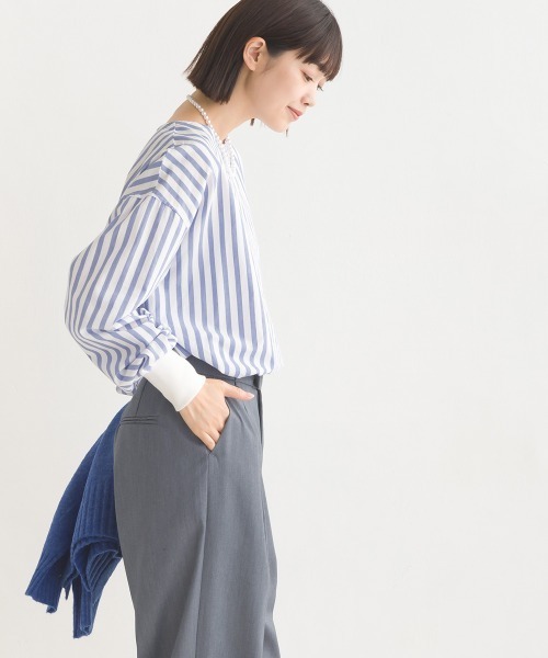 OMNES（オムネス）の「製品洗いコットンブロード裾ラウンドレイヤードブラウス（シャツ/ブラウス・レディース・ホワイト/ブラック系その他/ブラック系その他2/ライトグレー/グレー系その他/ベージュ系その他/ベージュ系その他2/ブルー系その他/ベージュ系その他3/ライトブルー・FREE）」の19枚目の写真