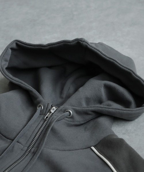 antiqua(アンティカ)の「裏毛ハイネックジップフーディー(パーカー・レディース・グレー/ブラック・ONESIZE)」の20枚目の写真