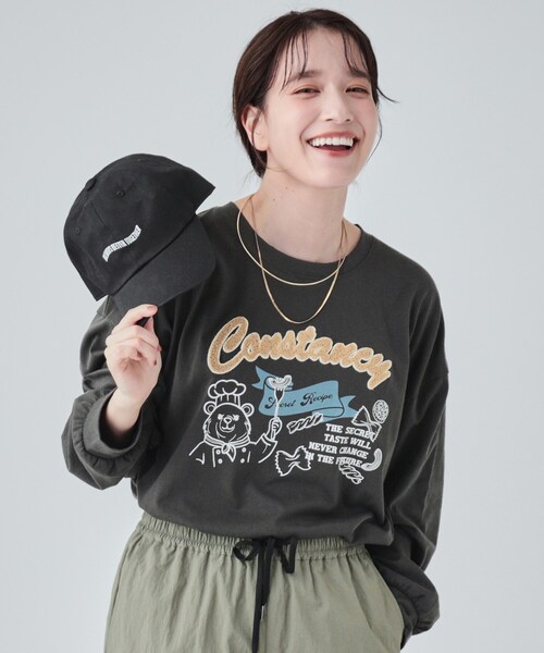 Cutie Blonde(キューティーブロンド)の「【洗える】サガラ刺繍オーバーサイズロンT(Tシャツ/カットソー・レディース・チャコールグレー/ホワイト系/ライトブルー/ブラック・00)」の3枚目の写真