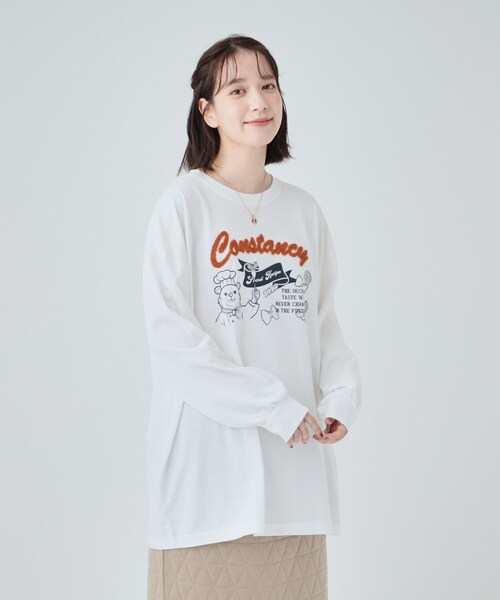 Cutie Blonde(キューティーブロンド)の「【洗える】サガラ刺繍オーバーサイズロンT(Tシャツ/カットソー・レディース・チャコールグレー/ホワイト系/ライトブルー/ブラック・00)」の5枚目の写真