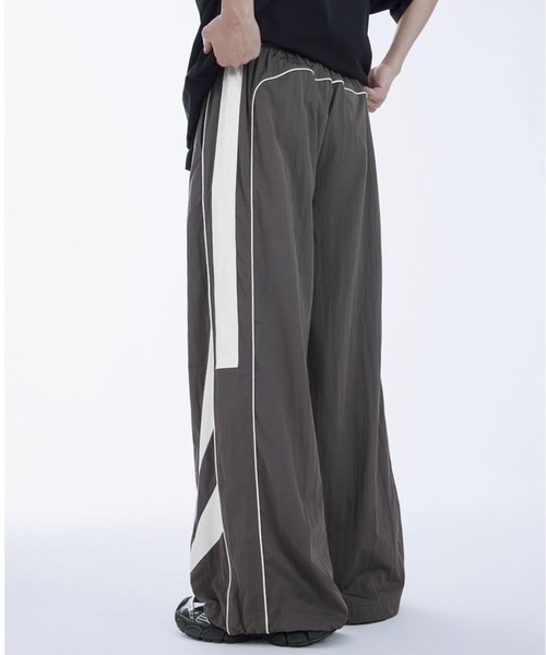 INFLATION（インフレーション）の「INFLATION／スポーツSPLITパンツ（その他パンツ・メンズ・ブラック/ダークグレー・SMALL/MEDIUM/LARGE）」の8枚目の写真