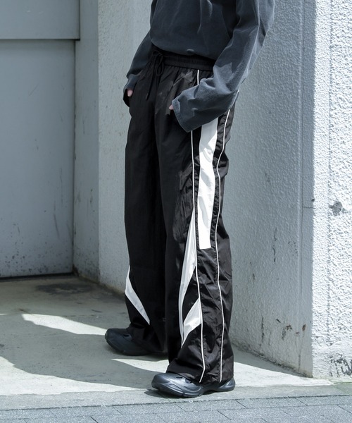 INFLATION（インフレーション）の「INFLATION／スポーツSPLITパンツ（その他パンツ・メンズ・ブラック/ダークグレー・SMALL/MEDIUM/LARGE）」の21枚目の写真