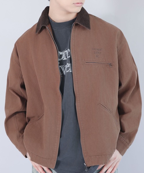 SPINNS（スピンズ）の「短丈ヴィンテージライクデトロイトジャケット/ワンポイントロゴ（その他アウター・メンズ・ブラック/チャコール/ブラウン/キャメル/ブラック系その他・L/M）」の4枚目の写真