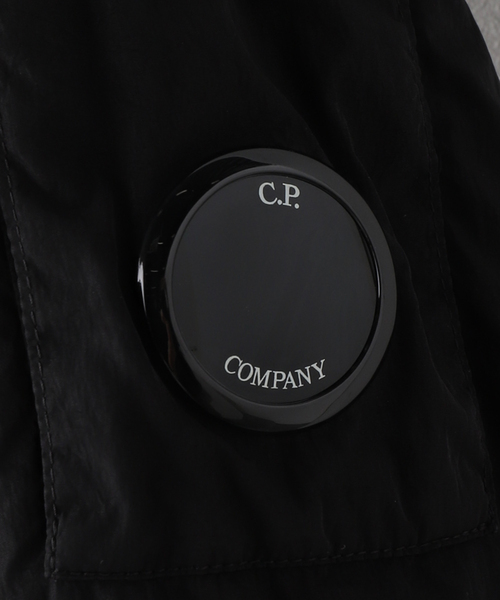 C.P. COMPANY（シーピーカンパニー）の「【C.P. Company / シーピーカンパニー】MEDIUM JACKET IN CHROME - R（その他アウター・メンズ・ブラック・SMALL）」の5枚目の写真