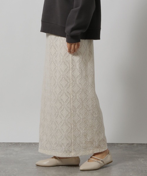 LAKOLE（ラコレ）の「起毛レースナロースカート / 151110（スカート・レディース・ブラック/アイボリー・SMALL/MEDIUM）」の16枚目の写真