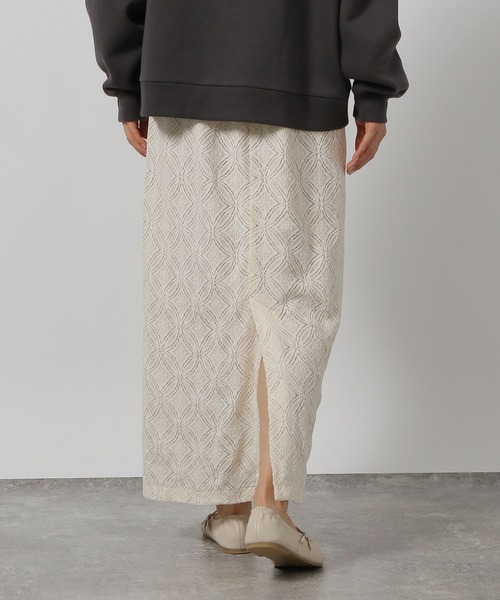 LAKOLE（ラコレ）の「起毛レースナロースカート / 151110（スカート・レディース・ブラック/アイボリー・SMALL/MEDIUM）」の17枚目の写真