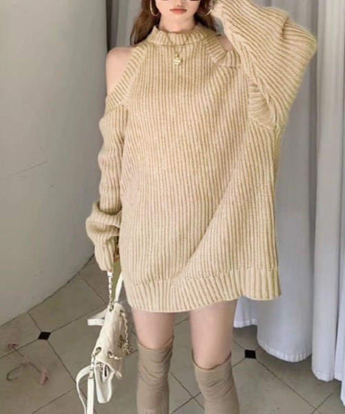 gossip!ロサンゼルス(ゴシップロサンゼルス)の「オフショルダーレース編み セーター(ニット/セーター・レディース・ブラック/ライトグリーン/ベージュ・FREE)」の19枚目の写真