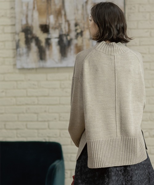 OPAQUE.CLIP（オペークドットクリップ）の「《10color/S-LLsize》ハイネックミドルゲージニット【洗濯機洗い可】（ニット/セーター・レディース・イエロー/オレンジ/ライトパープル/グリーン系その他5/ブラック/ライトベージュ/ネイビー系5/オフホワイト/ブルー/ワイン系9・36/38/40/42）」の21枚目の写真