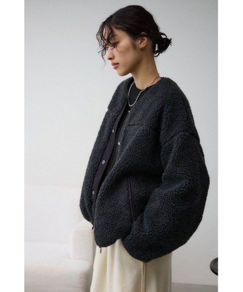 AZUL by moussy（アズールバイマウジー）の「リバーシブルボアブルゾン 