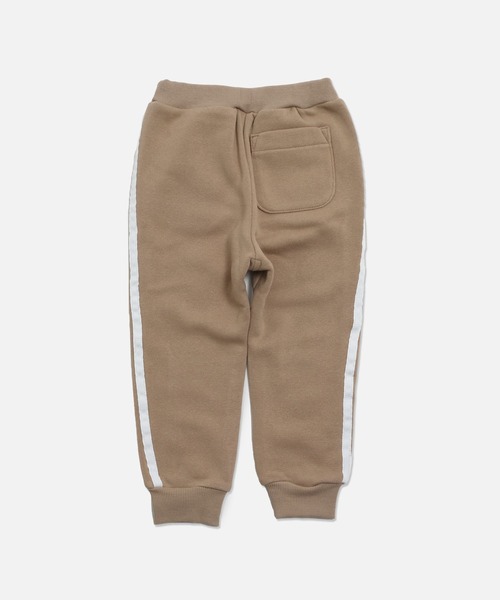 chil2(チルツー)の「裏起毛 脇ラインジョガーパンツ(スウェットパンツ・キッズ・杢グレー/ブラック/カーキ/ベージュ/ネイビー・90cm/100cm/110cm/120cm/130cm/140cm/150cm)」の10枚目の写真