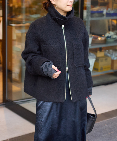 JOURNAL STANDARD（ジャーナルスタンダード）の「ループカットシャギージップコート（その他アウター・レディース・タン/ブラック/ブラック系その他・FREE）」の6枚目の写真