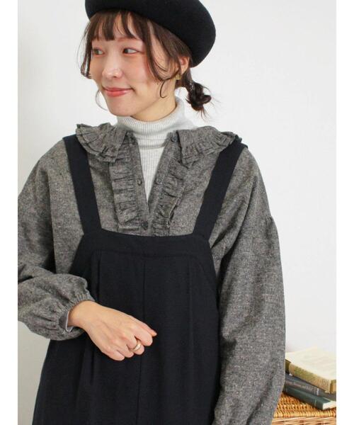 Samansa Mos2(サマンサ モスモス)の「起毛フリルカラーブラウス(シャツ/ブラウス・レディース・オフホワイト/チャコールグレー/サックスブルー・F)」の5枚目の写真