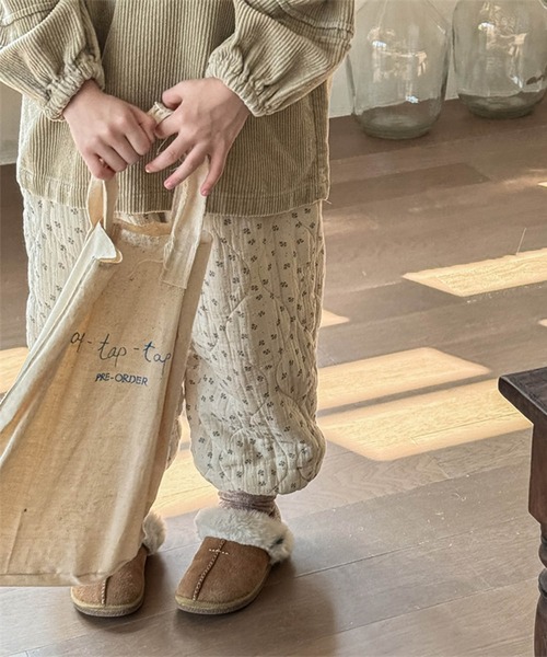 aimoha（アイモハ）の「【aimoha-KIDS-】中綿キルトパンツ（その他パンツ・キッズ・オフホワイト/ダークグレー・80/90/100/110/120/130）」の7枚目の写真