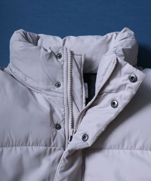 ANPAS(アンパス)の「Multiway Detachable-sleeve Eco Down Jacket/別注 マルチウェイ 袖脱着 中綿ダウンジャケット ダウンベスト パファージャケット パデッドジャケット(ダウンジャケット/コート・メンズ・ライトグレー/ホワイト/ブラック・M/L)」の5枚目の写真