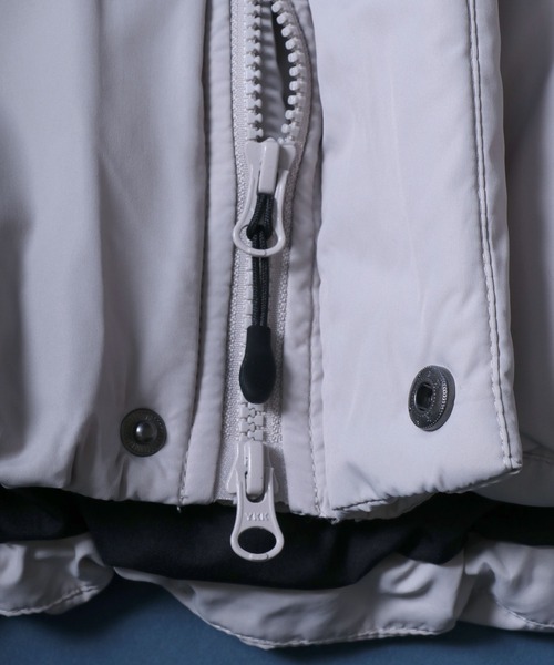 ANPAS(アンパス)の「Multiway Detachable-sleeve Eco Down Jacket/別注 マルチウェイ 袖脱着 中綿ダウンジャケット ダウンベスト パファージャケット パデッドジャケット(ダウンジャケット/コート・メンズ・ライトグレー/ホワイト/ブラック・M/L)」の14枚目の写真